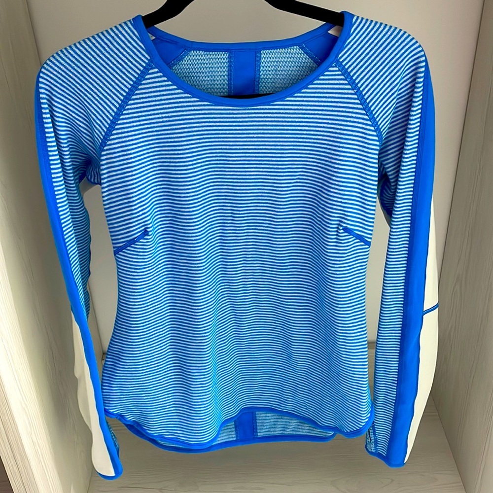 Lululemon long sleeve top